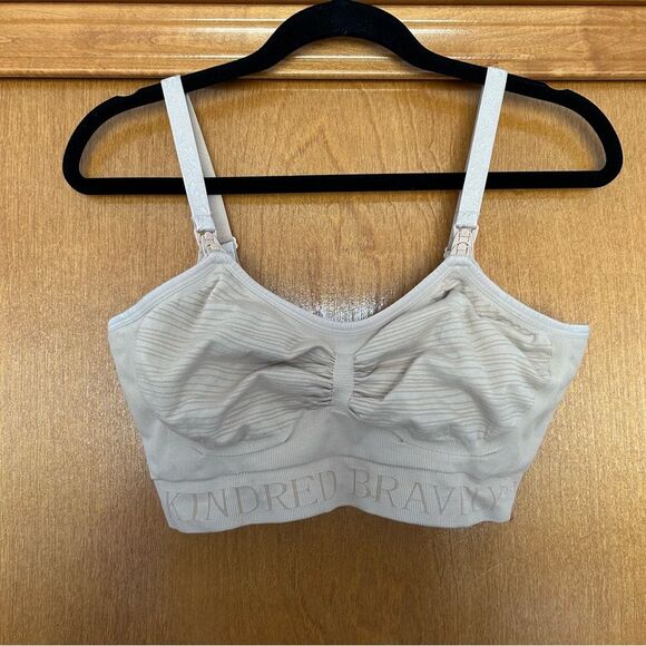 Kindred Bravely Sublime Hands Free Pumping & Nursing Bra in Beige Size Medium - Picture 1 of 12